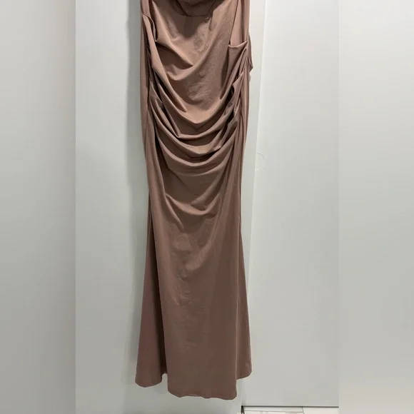 ElleFemme women maxi dress Tan Size M - Picture 5 of 11